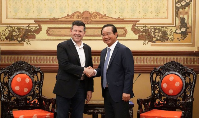 TP.HCM sắp ký hợp tác với NASDAQ về trung tâm tài chính quốc tế - Ảnh 1.