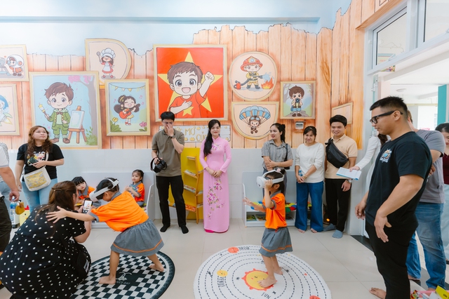 Nên cho con học mầm non công lập hay tư thục? - Ảnh 3.