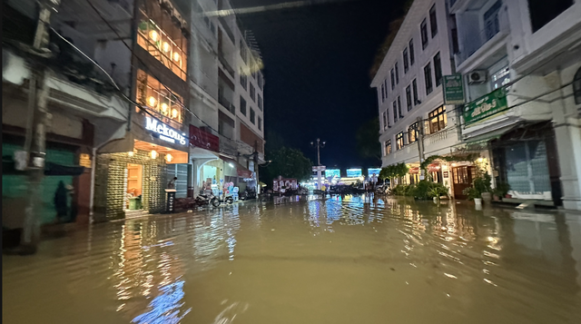 Lũ ĐBSCL đạt đỉnh năm, vượt lịch sử ở Cần Thơ- Ảnh 1.