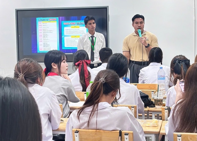 Chàng trai người Thái Lan hơn 10 năm học và dạy tiếng Việt