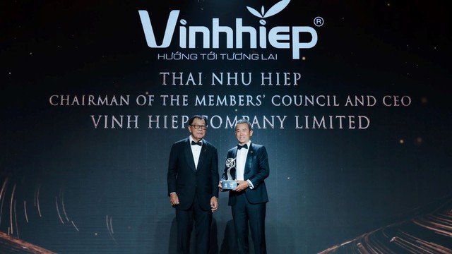 Vĩnh Hiệp Gia Lai lập &lsquo;c&uacute; đ&uacute;p&rsquo; vinh danh Doanh nghiệp xuất sắc ch&acirc;u &Aacute; 2025 - Ảnh 1.