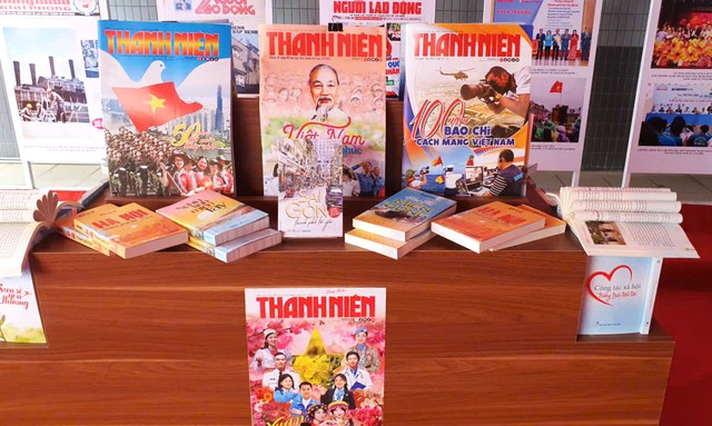 Báo Thanh Niên tham gia triển lãm báo chí chào mừng Đại hội Đảng bộ TP.HCM- Ảnh 1.