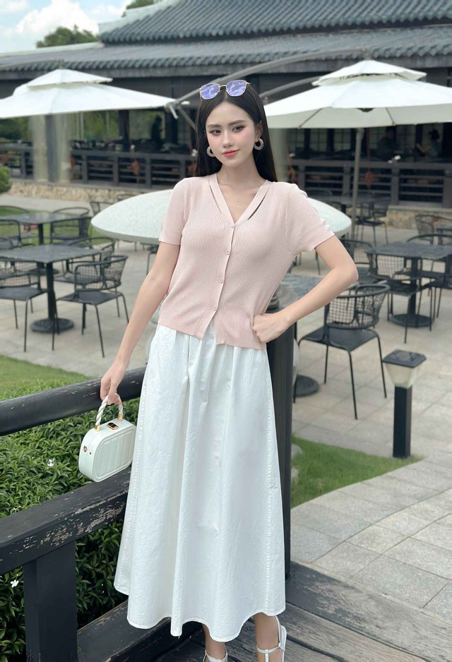 Giai điệu dịu dàng của mùa thu với áo dệt kim ngắn tay- Ảnh 5.