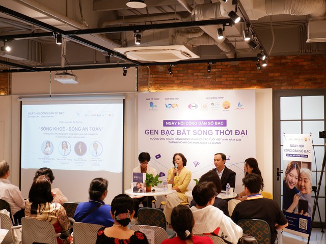 Học ‘văn hóa kiên nhẫn’ cùng 'gen bạc' - Ảnh 1. Học ‘văn hóa kiên nhẫn’ cùng 'gen bạc' - Ảnh 1.