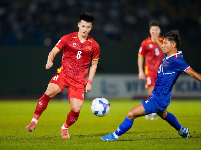 Đội tuyển Việt Nam sút mãi... mới vào: Ông Kim phải tin tưởng những 'tay súng' trẻ- Ảnh 2.