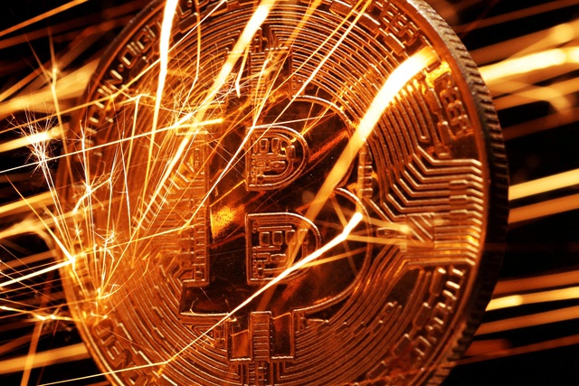 Giá Bitcoin 'nhảy múa' giữa thương chiến Mỹ - Trung - Ảnh 1.