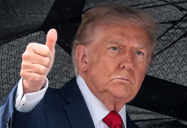 Ông Trump bất ngờ xoa dịu Trung Quốc giữa căng thẳng thương mại - Ảnh 1.
