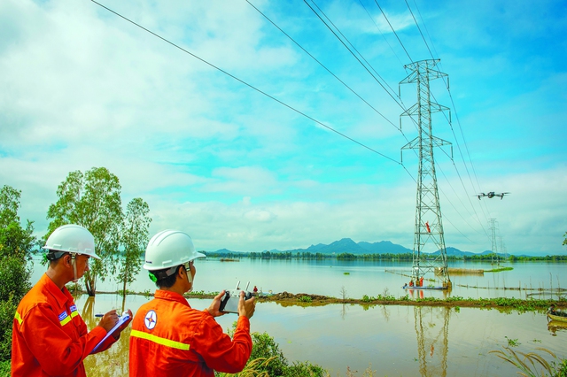 Điện lực miền Nam - EVNSPC: Viết tiếp những ‘thiên anh hùng ca’- Ảnh 5.