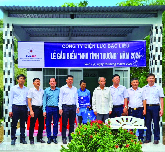 Điện lực miền Nam - EVNSPC: Viết tiếp những ‘thiên anh hùng ca’- Ảnh 3.