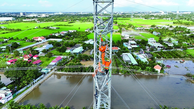 Điện lực miền Nam - EVNSPC: Viết tiếp những ‘thiên anh hùng ca’- Ảnh 7.