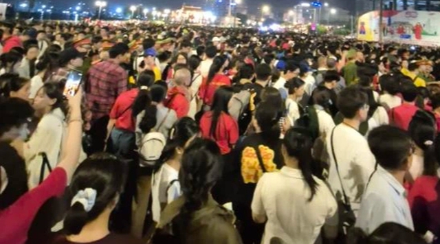 Đi xem chương trình ca nhạc cũng phải biết kỹ năng thoát hiểm - Ảnh 3.