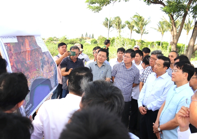 Lâm Đồng: 6 phó chủ tịch tỉnh cùng đi gỡ vướng đất đai, thủ tục đầu tư - Ảnh 4.