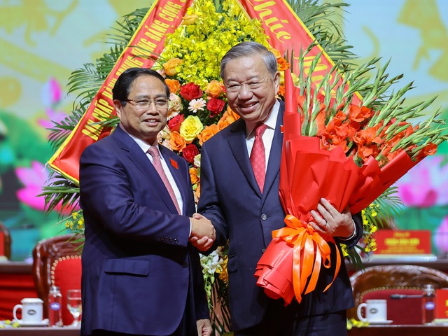 Kinh tế Việt Nam hướng tới nhóm 30 nền kinh tế hàng đầu thế giới trong 2030 - Ảnh 1. Kinh tế Việt Nam hướng tới nhóm 30 nền kinh tế hàng đầu thế giới trong 2030 - Ảnh 1.