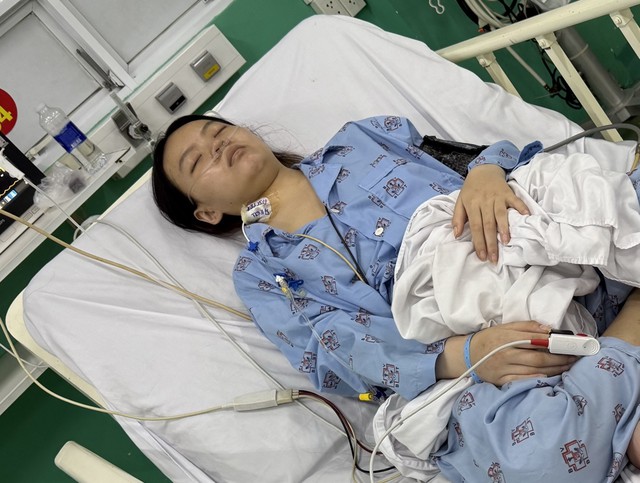 Xin gi&uacute;p c&ocirc; sinh vi&ecirc;n năm cuối c&oacute; tiền chữa bệnh l&acirc;u d&agrave;i- Ảnh 1.