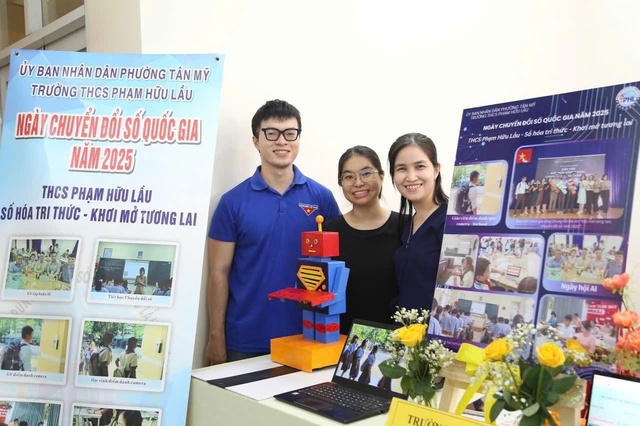 Phường T&acirc;n Mỹ ở TP.HCM triển khai 'B&igrave;nh d&acirc;n học vụ số'- Ảnh 4.