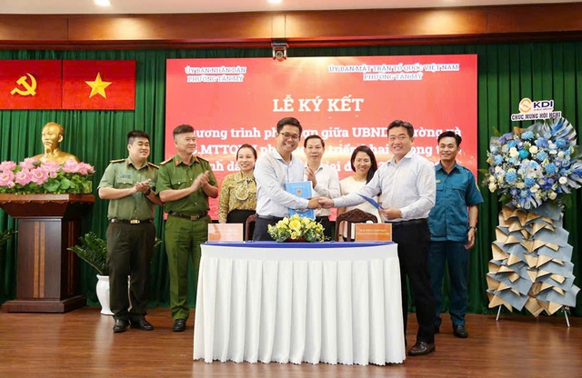 Phường T&acirc;n Mỹ ở TP.HCM triển khai 'B&igrave;nh d&acirc;n học vụ số'- Ảnh 1.