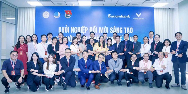 Người trẻ sẵn sàng gánh vác trọng trách lịch sử - Ảnh 3.