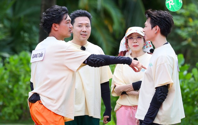 Thấy gì từ cuộc đối đầu của loạt show truyền hình lớn?- Ảnh 1.