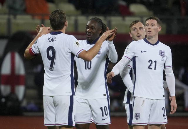 Ronaldo chưa c&oacute; v&eacute; đến World Cup 2026, th&ecirc;m 2 đội ch&acirc;u &Aacute; gi&agrave;nh suất đến thẳng- Ảnh 2.