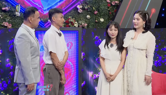 Chàng trai vừa mở rào đã cưỡng hôn khiến cô gái U.40 từ chối hẹn hò - Ảnh 1.