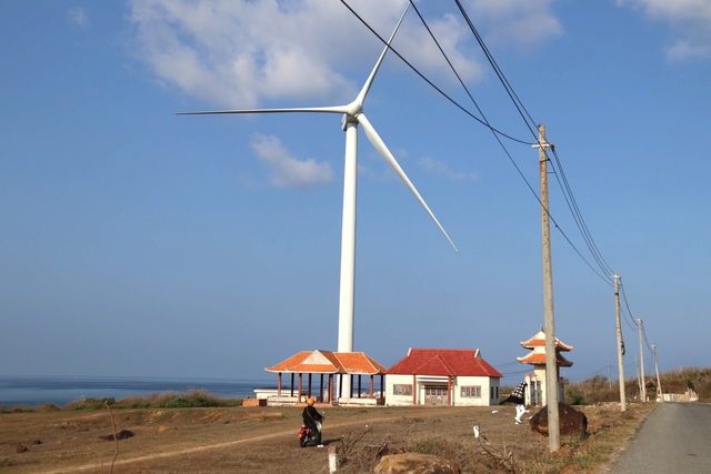 Đặc khu Phú Quý: Từ hậu cứ Trường Sa đến khát vọng làm giàu giữa trùng khơi - Ảnh 3.