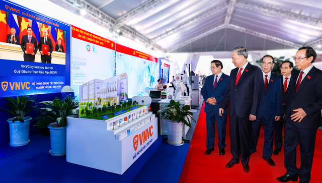 Dấu ấn c&ocirc;ng nghệ y tế T&acirc;m Anh-VNVC tại triển l&atilde;m &lsquo;C&ocirc;ng nghệ chiến lược&rsquo; quốc gia - Ảnh 2.
