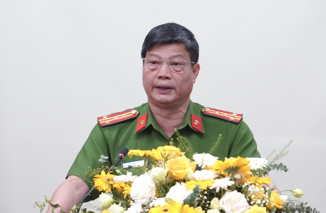 Triệt phá vụ sản xuất, tiêu thụ 3 triệu bình chữa cháy giả thu về hơn 1.000 tỉ - Ảnh 1.