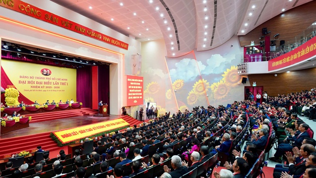 Tổng Bí thư: 'Chậm quy hoạch ngày nào, TP.HCM mất cơ hội phát triển ngày đó'- Ảnh 4. Tổng Bí thư: 'Chậm quy hoạch ngày nào, TP.HCM mất cơ hội phát triển ngày đó'- Ảnh 4.