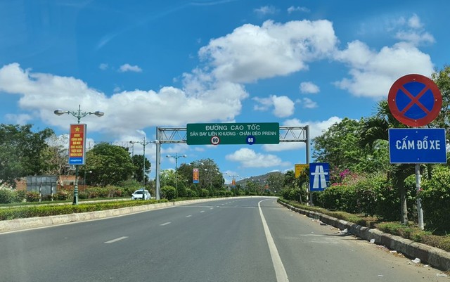 'Nút thắt' rừng cản tiến độ hai dự án cao tốc ở Lâm Đồng- Ảnh 1. 'Nút thắt' rừng cản tiến độ hai dự án cao tốc ở Lâm Đồng- Ảnh 1.