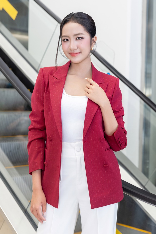 Hoa hậu Hoàn vũ Việt Nam Phương Linh đọ sắc Hoa hậu Việt Nam Hà Trúc Linh - Ảnh 2.