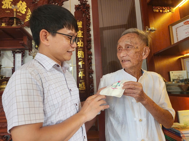 Người mang 3 họ Đỗ Xuân Thăng và hành trình vượt qua thử thách cuộc đời - Ảnh 2. Người mang 3 họ Đỗ Xuân Thăng và hành trình vượt qua thử thách cuộc đời - Ảnh 2.
