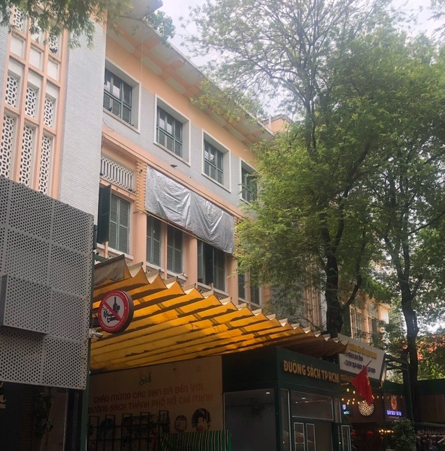 UBND phường S&agrave;i G&ograve;n n&oacute;i về việc th&aacute;o bảng hiệu 'chợ Nga' g&acirc;y hiểu nhầm - Ảnh 2.