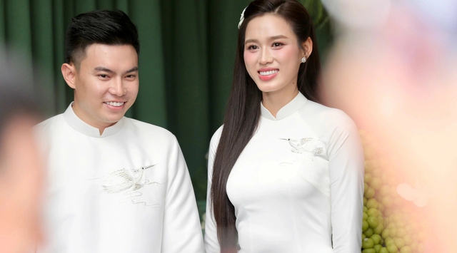 Gia thế khủng của chồng sắp cưới Hoa hậ…