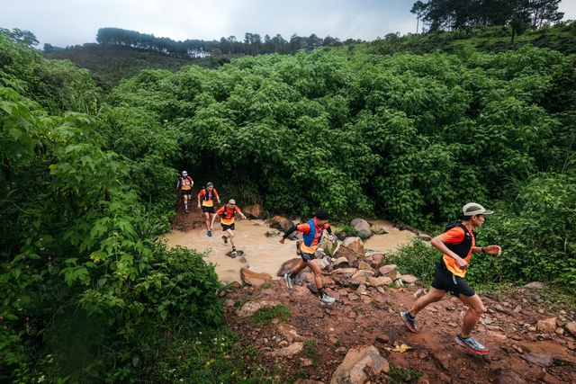 Cung đường tuyệt đẹp, đạt chuẩn quốc tế của giải Vietnam Highlands Trail 2025- Ảnh 2. Cung đường tuyệt đẹp, đạt chuẩn quốc tế của giải Vietnam Highlands Trail 2025- Ảnh 2.