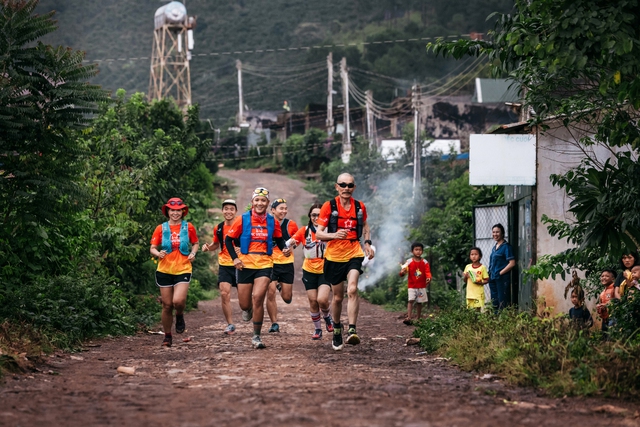 Cung đường tuyệt đẹp, đạt chuẩn quốc tế của giải Vietnam Highlands Trail 2025- Ảnh 3. Cung đường tuyệt đẹp, đạt chuẩn quốc tế của giải Vietnam Highlands Trail 2025- Ảnh 3.