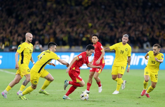 FAM hỗn loạn và sai sót nghiêm trọng, kiện FIFA lên CAS cũng chỉ vô ích- Ảnh 1. FAM hỗn loạn và sai sót nghiêm trọng, kiện FIFA lên CAS cũng chỉ vô ích- Ảnh 1.