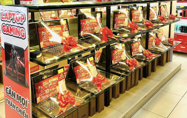 FPT Shop khởi động chiến dịch X2 sức mạnh giảm giá laptop Gaming và AI hấp dẫn - Ảnh 2. FPT Shop khởi động chiến dịch X2 sức mạnh giảm giá laptop Gaming và AI hấp dẫn - Ảnh 2.