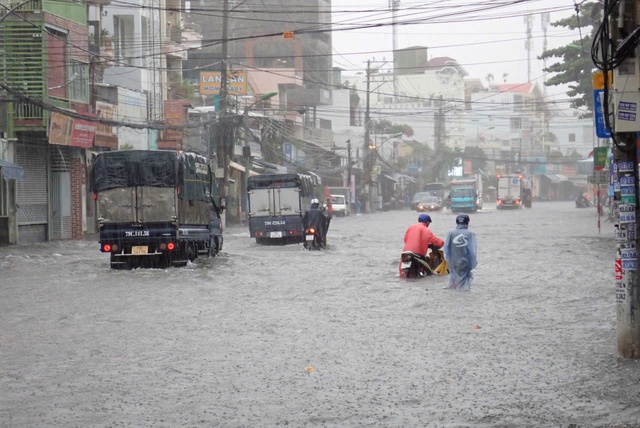 Khánh Hòa cảnh báo nguy cơ lũ quét, sạt lở đất tại 26 xã, phường- Ảnh 1.