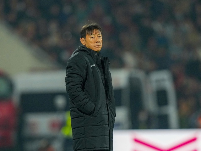 HLV Shin Tae-yong phủ nhận trở lại Indonesia giữa hỗn loạn,  HLV Kluivert được đền b&ugrave; 'khủng'- Ảnh 2.