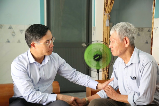 Đ&agrave; Nẵng x&acirc;y dựng ch&iacute;nh quyền 'v&igrave; nh&acirc;n d&acirc;n phục vụ'- Ảnh 1.