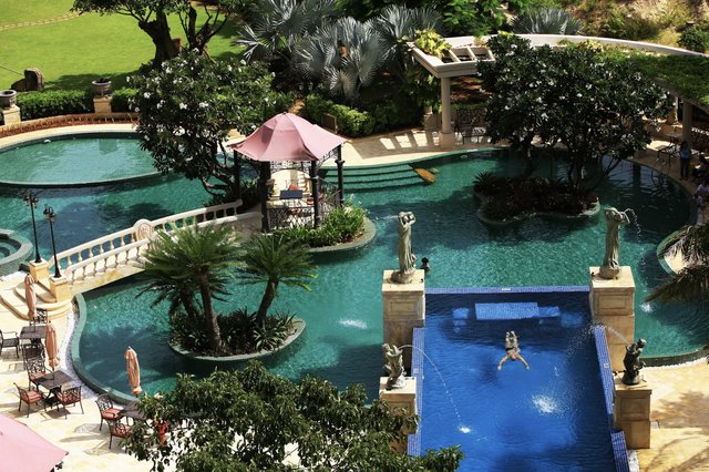 Cận cảnh ngôi trường nằm trong khách sạn 5 sao đầu tiên tại Việt Nam- Ảnh 3. Cận cảnh ngôi trường nằm trong khách sạn 5 sao đầu tiên tại Việt Nam- Ảnh 3.