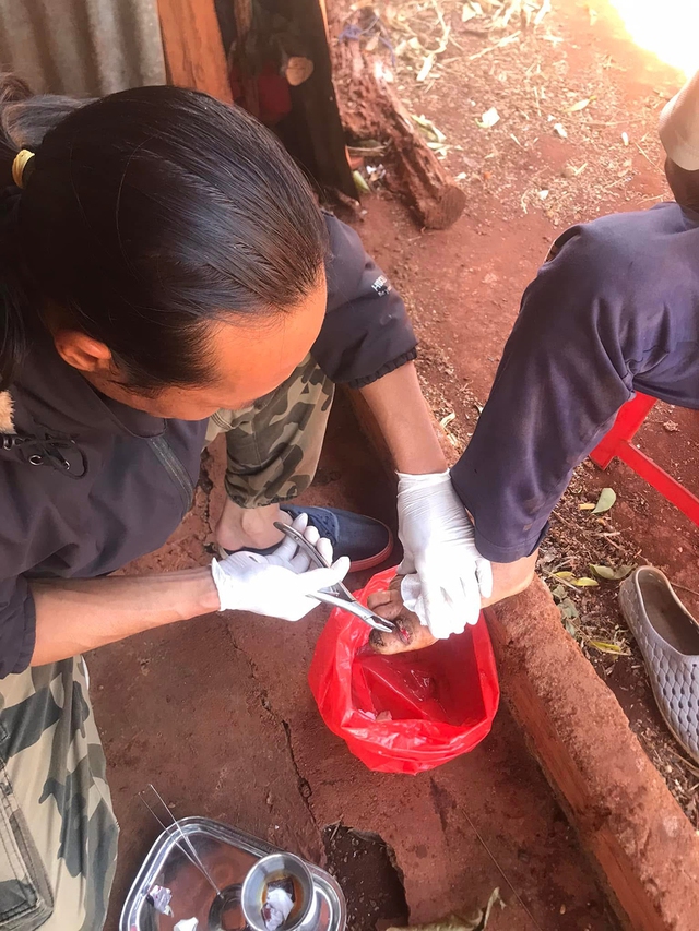 'B&aacute;c sĩ' trong l&ograve;ng d&acirc;n- Ảnh 7.