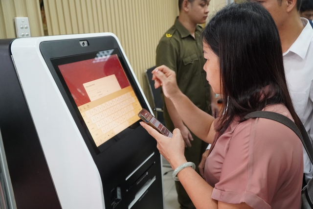 Vui mừng v&igrave; bỏ x&aacute;c nhận độc th&acirc;n khi mua b&aacute;n nh&agrave; đất, xe- Ảnh 1.