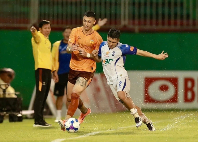 Ngày ra trận của nh…