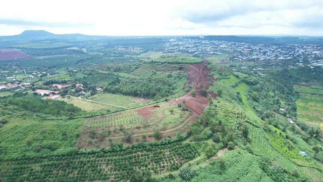 Yêu cầu ngừng san ủi trái phép Tại khu vực núi Chư a ở Gia Lai - Ảnh 1. Yêu cầu ngừng san ủi trái phép Tại khu vực núi Chư a ở Gia Lai - Ảnh 1.