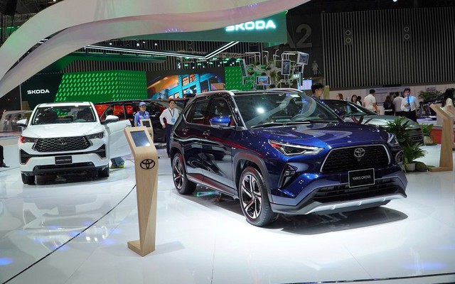 Động cơ hybrid có “soán ngôi” công nghệ tăng áp?