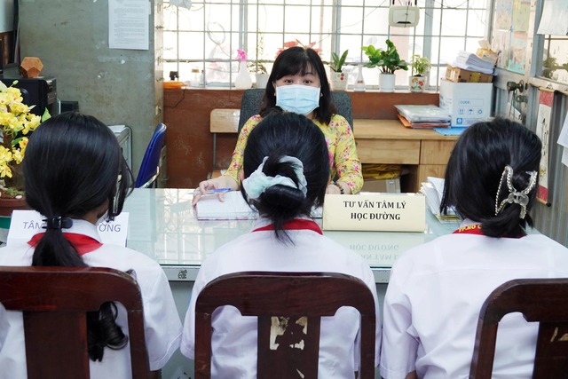 Bạo lực học đường: Khi bản kiểm điểm không còn đủ để dạy làm người - Ảnh 3.