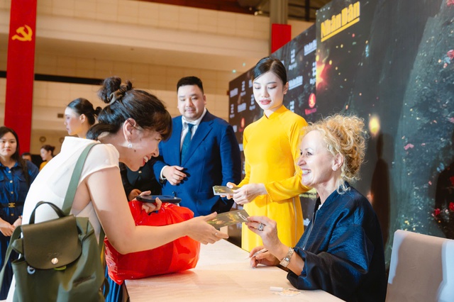 Secret Garden: Giá trị của ‘âm nhạc chữa lành’- Ảnh 2. Secret Garden: Giá trị của ‘âm nhạc chữa lành’- Ảnh 2.