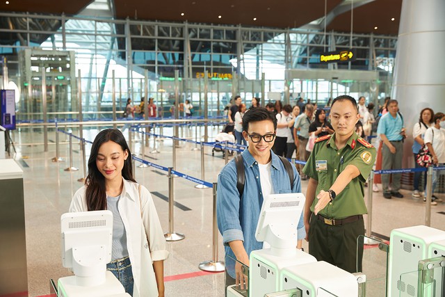 - Ảnh 3. - Ảnh 3.