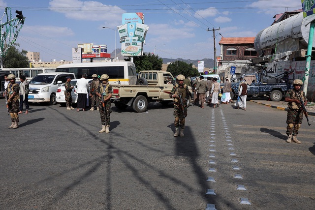 Houthi đột kích văn phòng Liên Hiệp Quốc ở Yemen, bắt giữ 20 người- Ảnh 1.